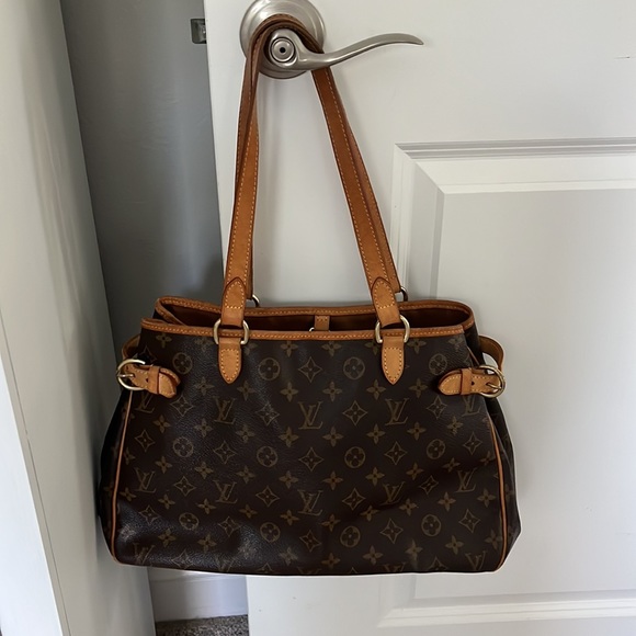 Louis Vuitton - Picture 4 of 4